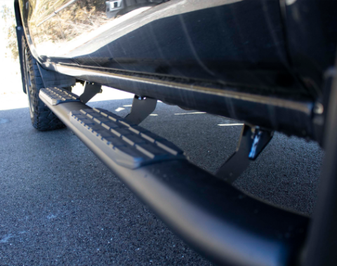 07-18 Silverado 1500/2500/3500 Double Cab Cab 5 Inch Oval Side Steps Fishbone Offroad
