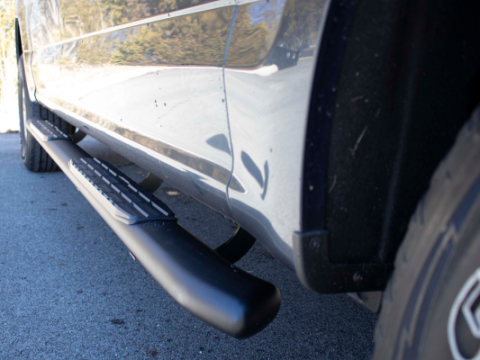 19-Current Silverado 1500 Double Cab 5 Inch Oval Side Step Fishbone Offroad