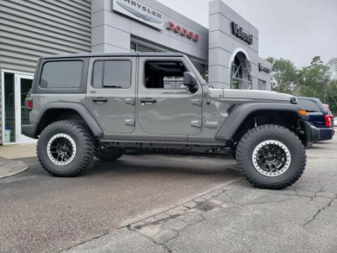 Jeep JL Lift Kit 3.5 Inch For 2018+ Jeep Wrangler JL Lift Kit Overland+ Clayton Off Road